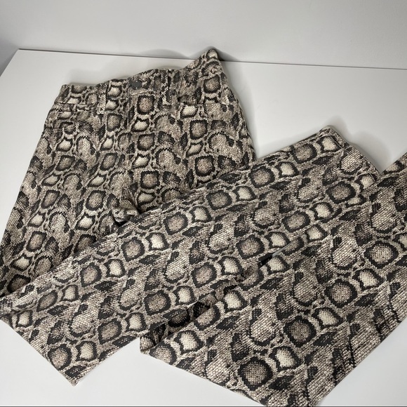 Good American Good Legs Snake High Waist - Picture 2 of 11